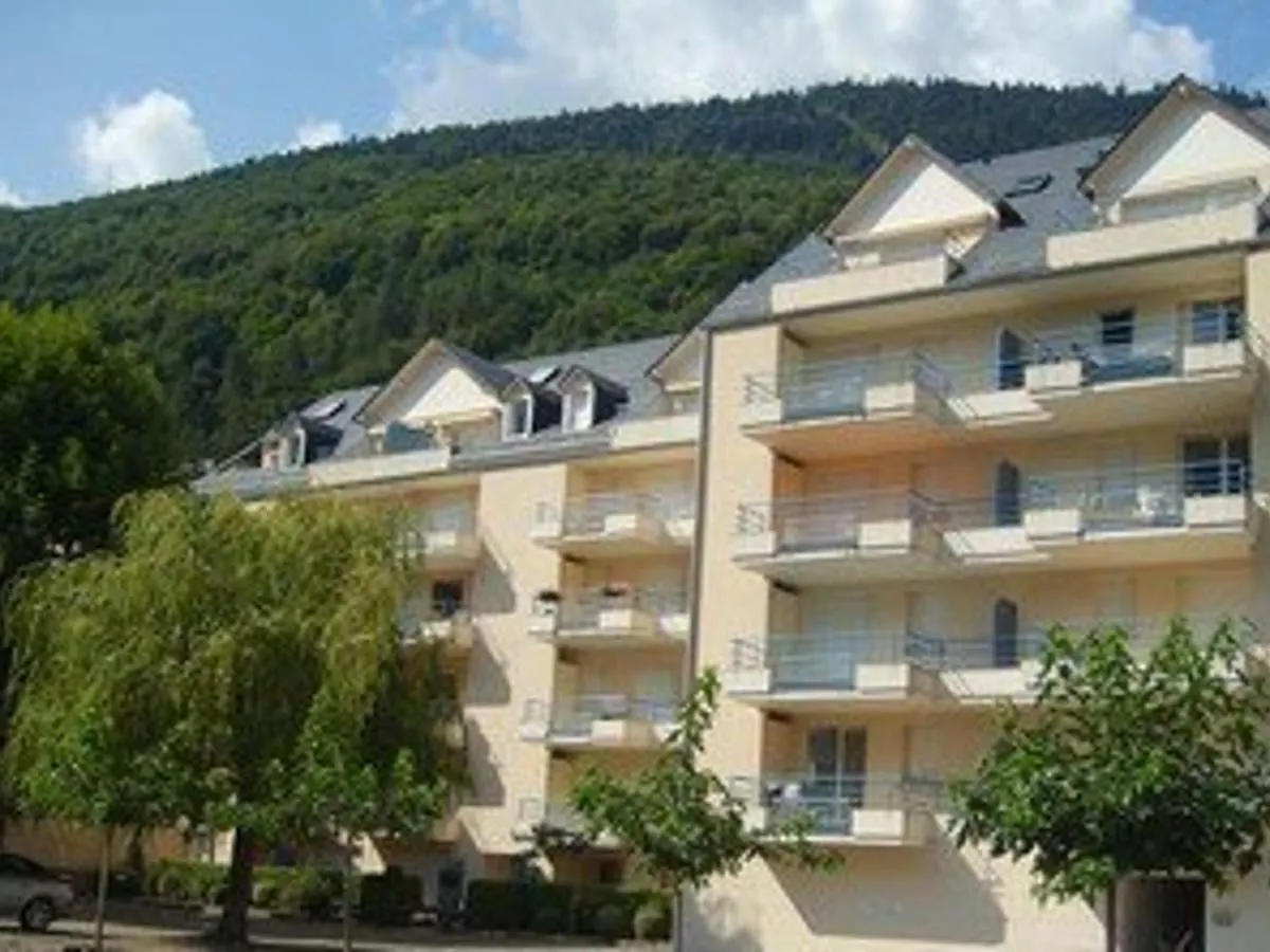 Apartment Proche Thermes - T2 Cabine Avec Balcon, Parking Et Wifi - Animaux Admis - Fr-1-313-170 Bagneres-de-Luchon France